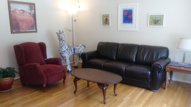 Enter into living room - 215 Hutton St