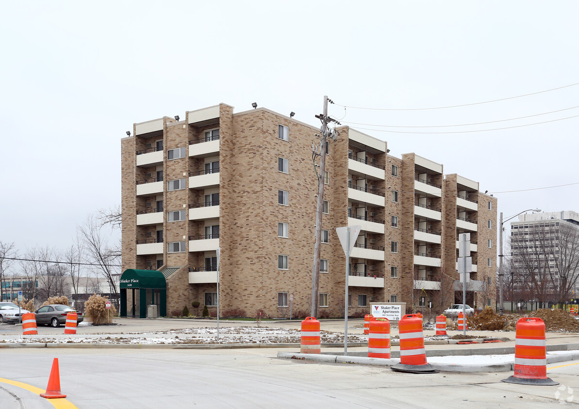 Building Photo - Shaker Place