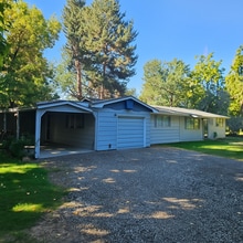 Building Photo - 3007 Shamrock St