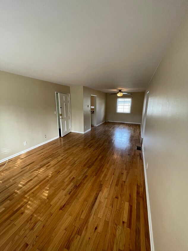 Dining Room - 2101 10th St