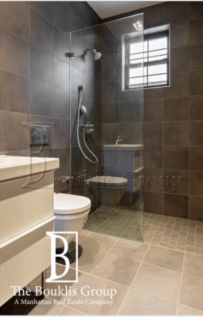 Building Photo - 3056 35th St
