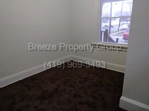 Building Photo - 2002 Brame Pl