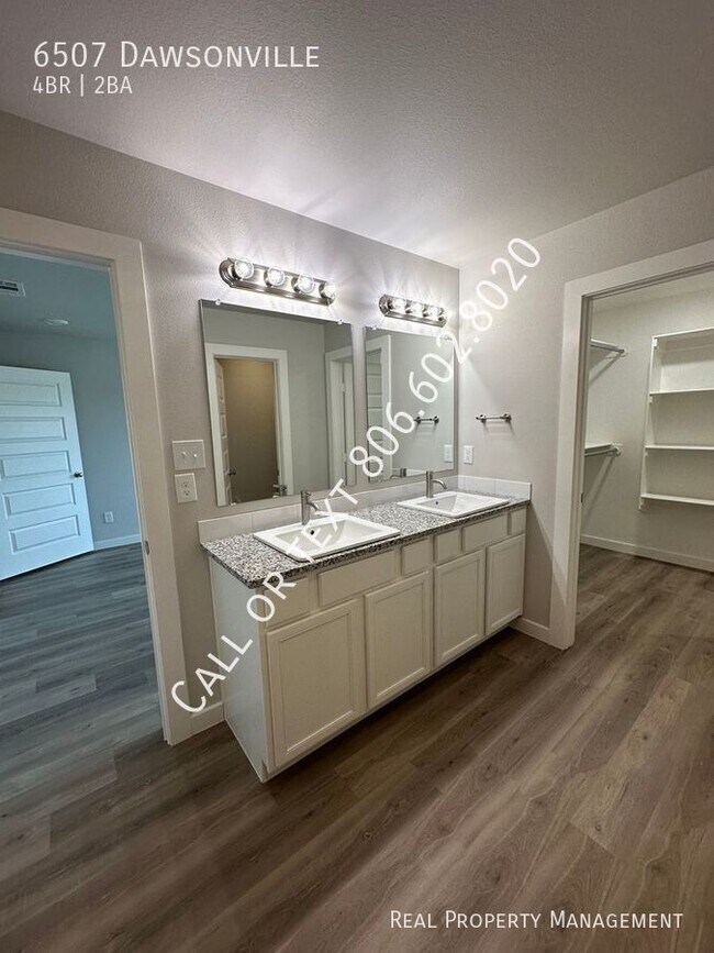 Building Photo - Luxurious Brand New Construction! 4 bedroo...