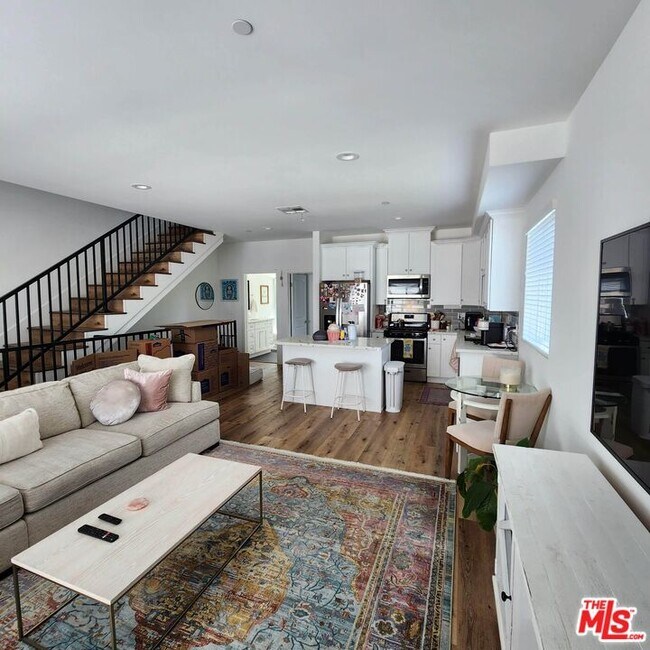 Foto del edificio - 13826 Bessemer St