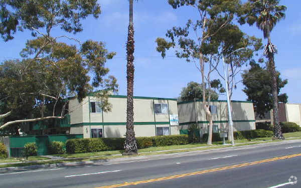 Foto del edificio - 511-521 W Channel Islands Blvd