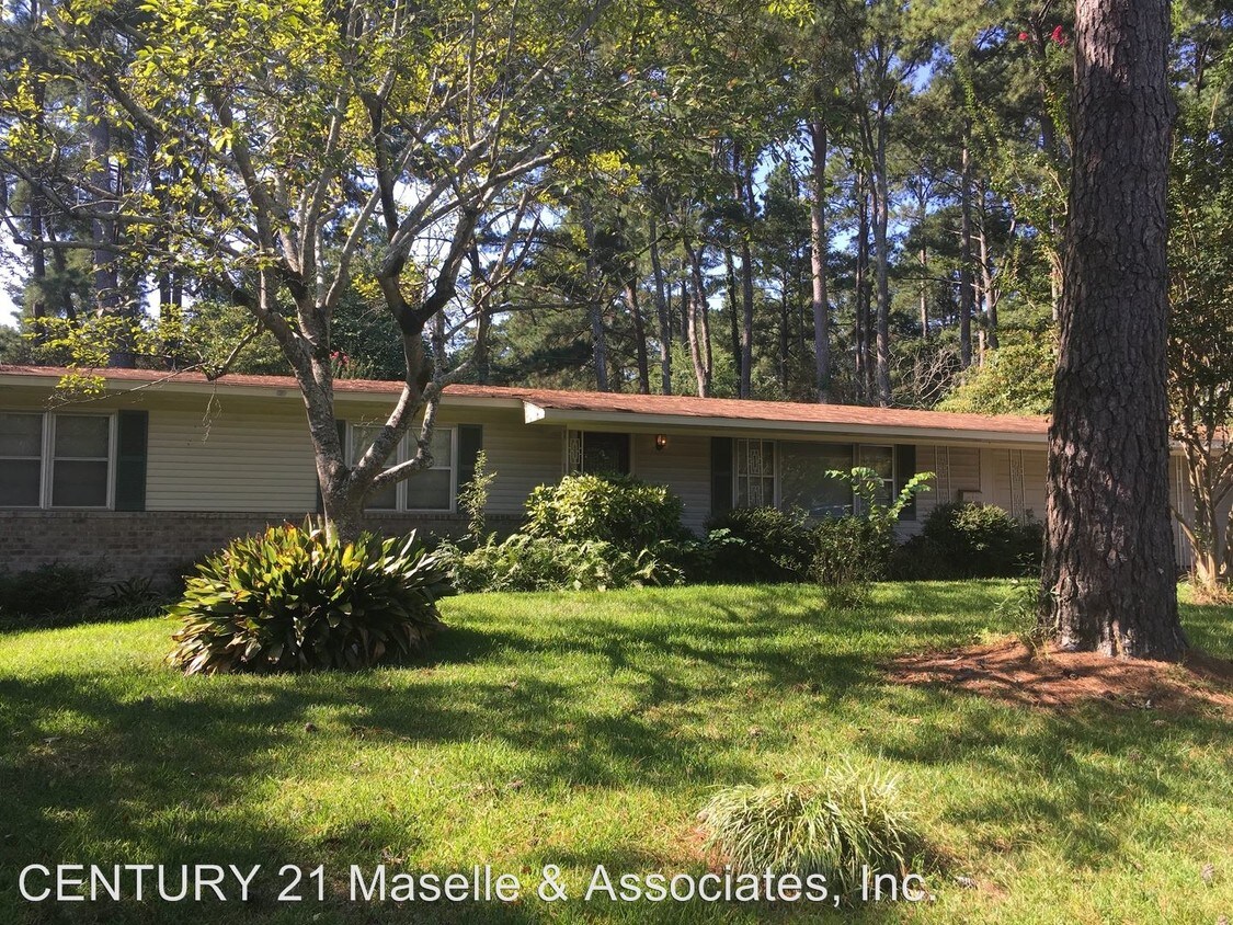 Primary Photo - 3 br, 2 bath House - 1633 Meadowbrook Road