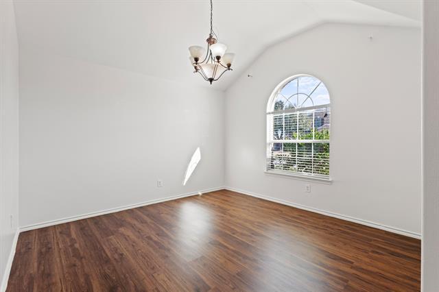 Foto del edificio - 302 Bradbury Dr