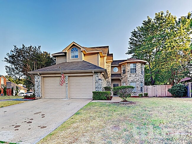 Building Photo - 1304 Farley Dr