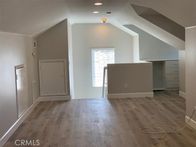 Building Photo - 55 Ashford