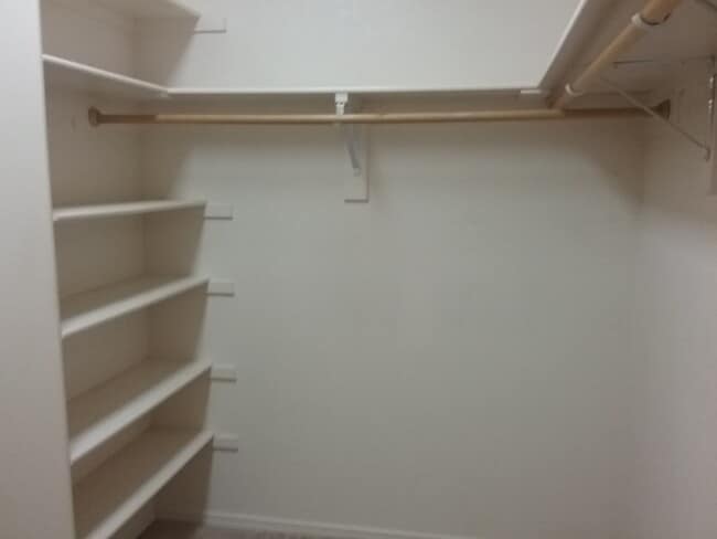 Foto del edificio - One Story 3 Bedroom