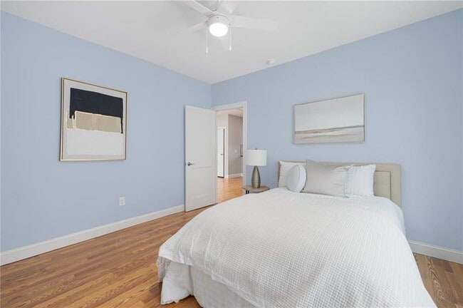 Foto del edificio - 146 Evergreen St