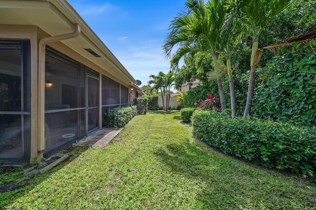 Foto del edificio - 11837 Donlin Dr