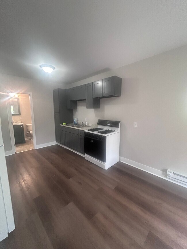 Foto del edificio - 2987 E 128th St