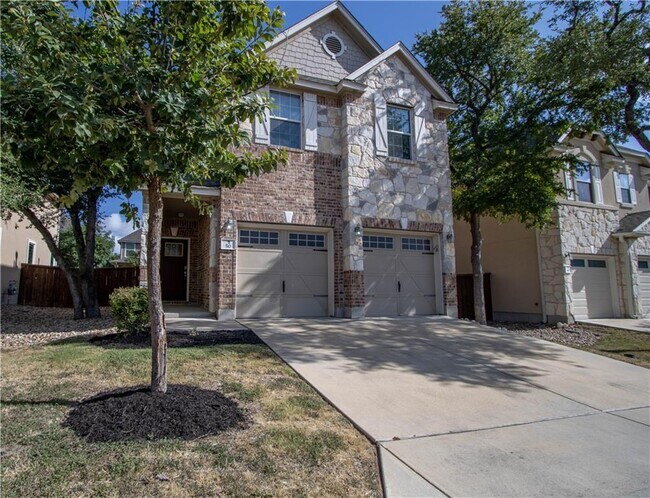 Foto del edificio - 404 Buttercup Creek Blvd
