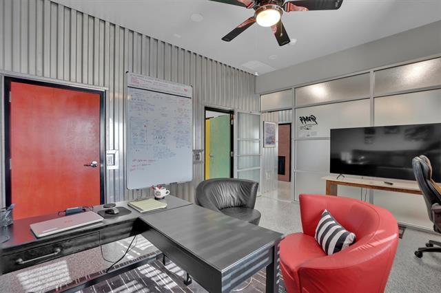 Foto del edificio - 3575 Lone Star Cir