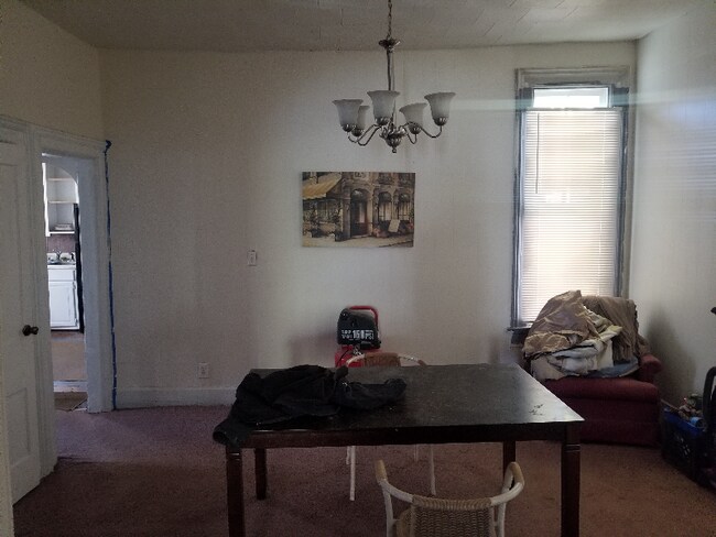 Foto del edificio - 1748 Finch St