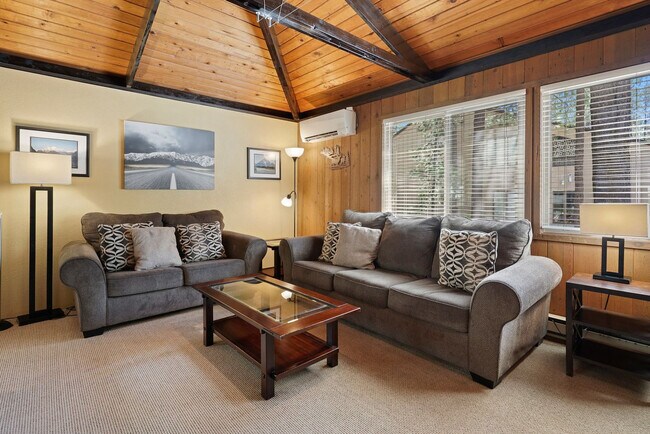 Foto del edificio - 7 Grizzly Ln