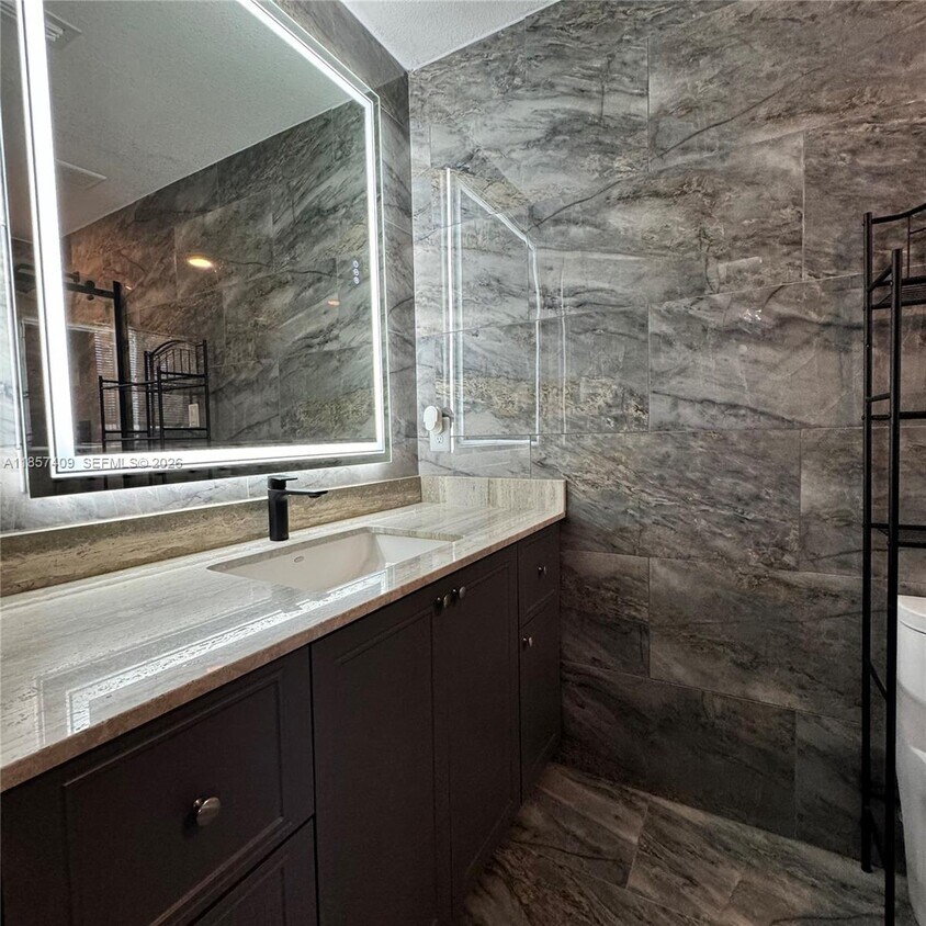 Foto del edificio - 1855 SW 89th Terrace