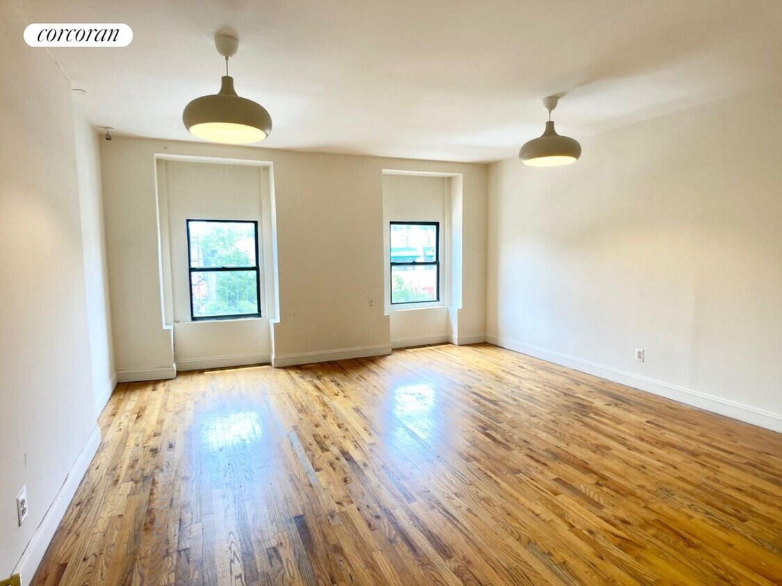 Foto principal - 173 E 116th St
