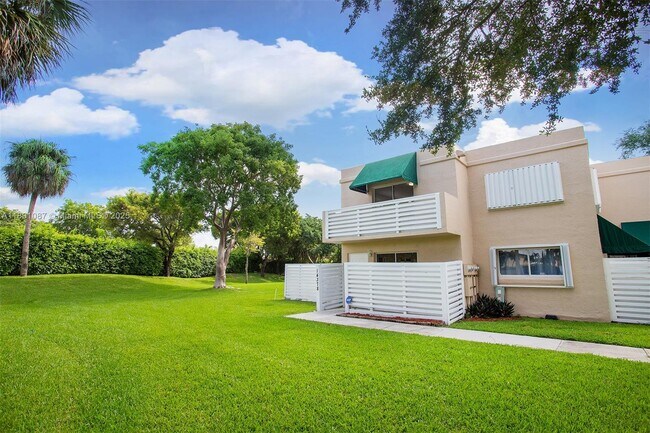 Foto del edificio - 14378 SW 96th Terrace