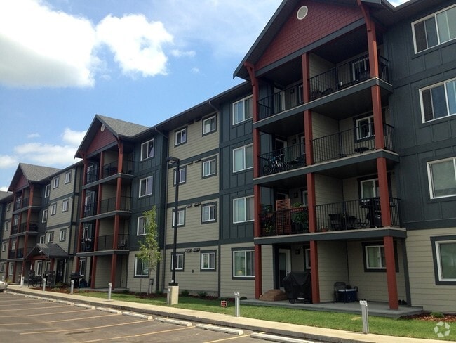 Building Photo - Brintnell Landing