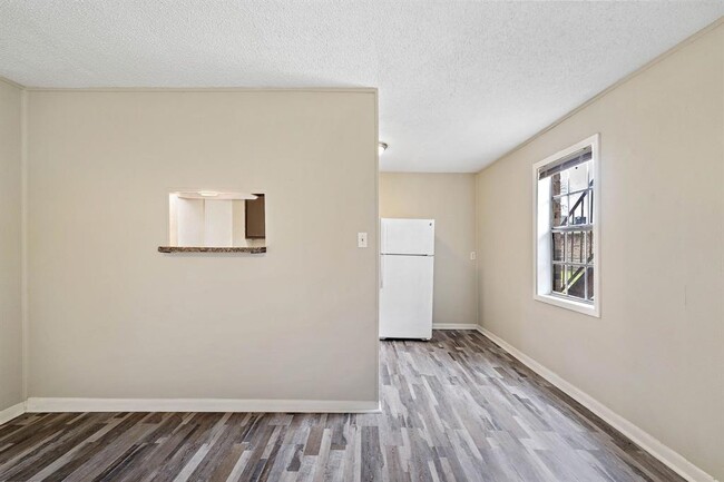 Building Photo - 1614 Vauthier St