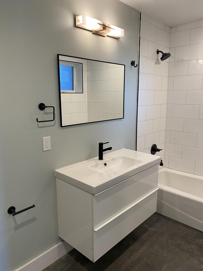 Foto del edificio - 5700 Martin Luther King Jr Way