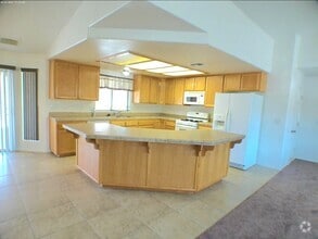 Building Photo - 72878 Sunnyslope Dr