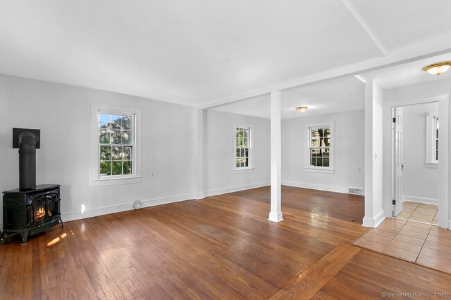 Foto del edificio - 105 Southworth St