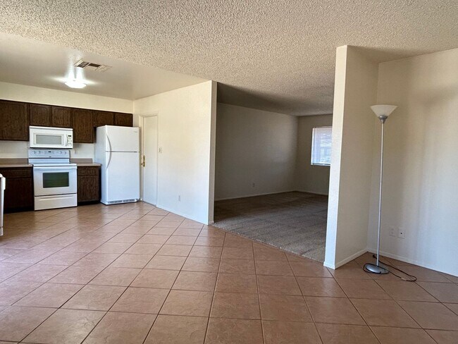 Foto del edificio - Tempe 3Bed, 2Bath Single Story Home