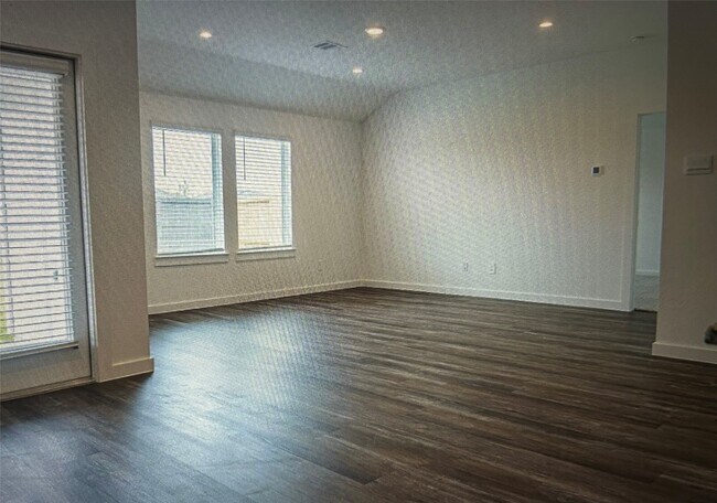 Foto del edificio - 1123 Sommerville Dr