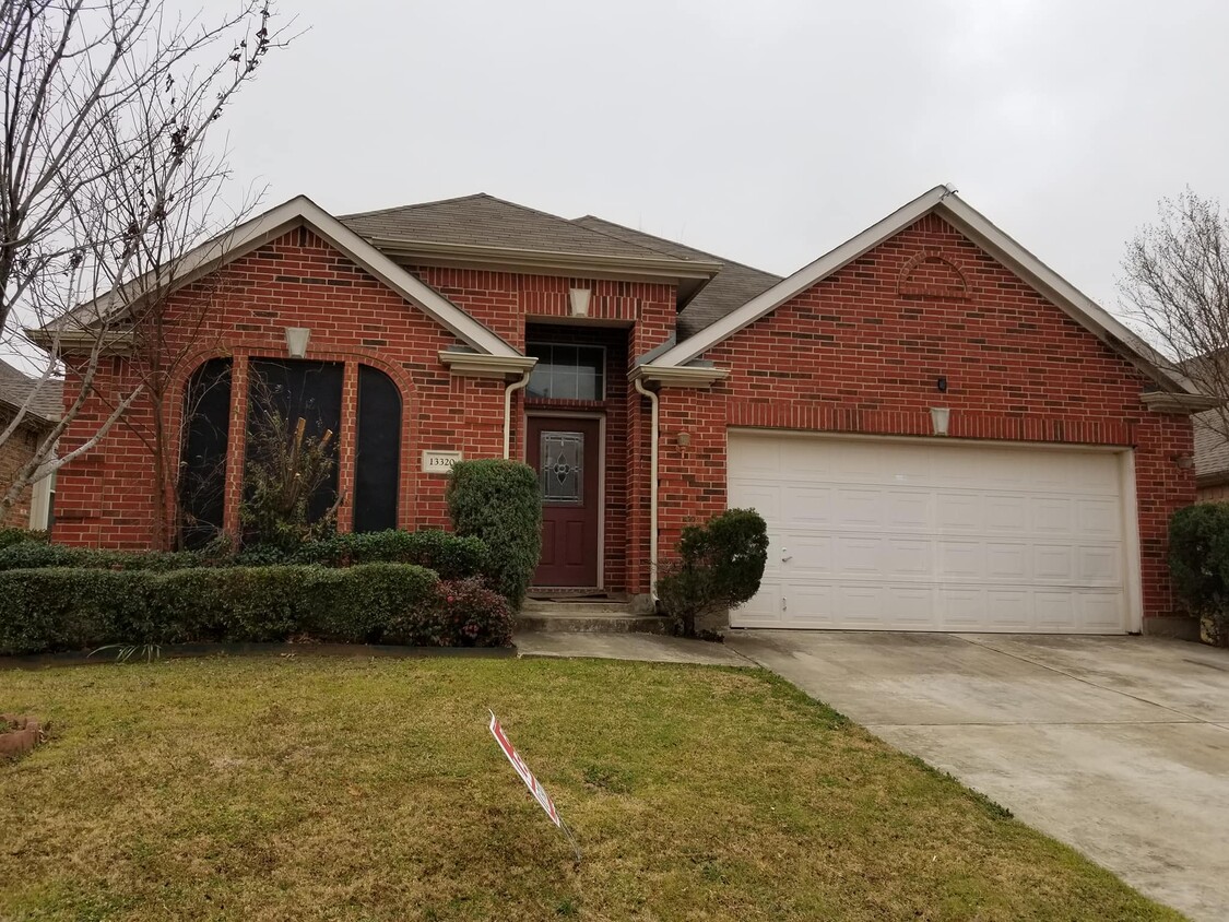 13320 Vista Glen Ln, Euless, TX 76040 House Rental in Euless, TX
