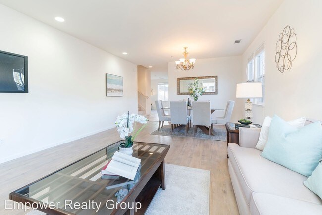 Building Photo - 4 br, 2.5 bath House - 5068 Escalon Cir.