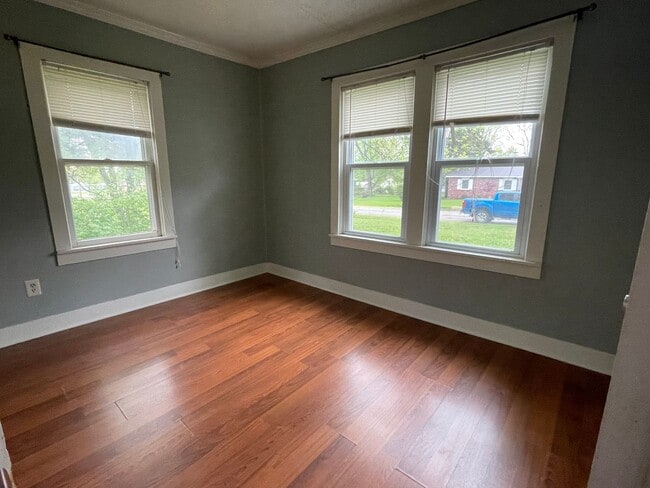 Building Photo - Nice 3 Bedroom 1 Bath in Humboldt!  Great location!