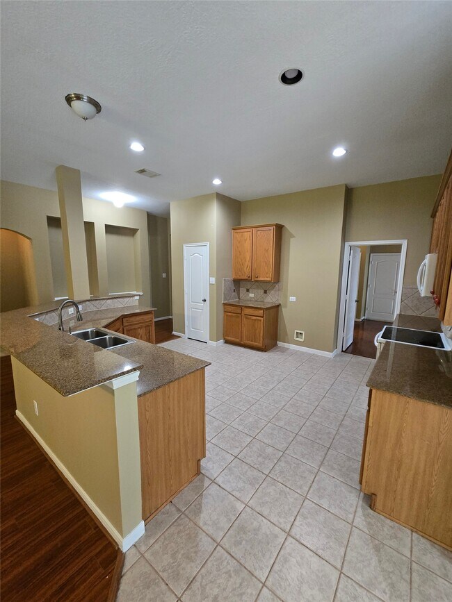 Building Photo - 18330 Wild Lilac Trail