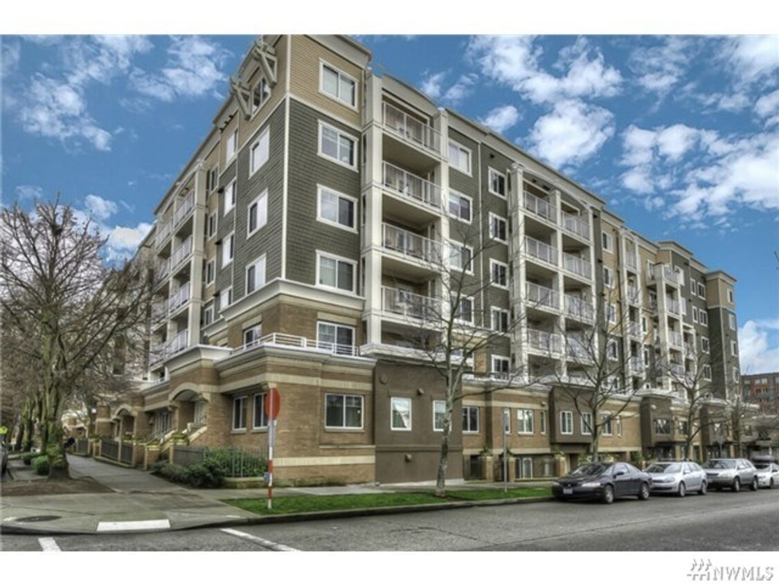 Primary Photo - 0bd/1ba Seattle Condo