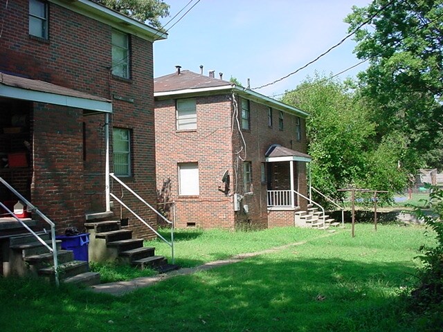 Building Photo - 1541 33rd St