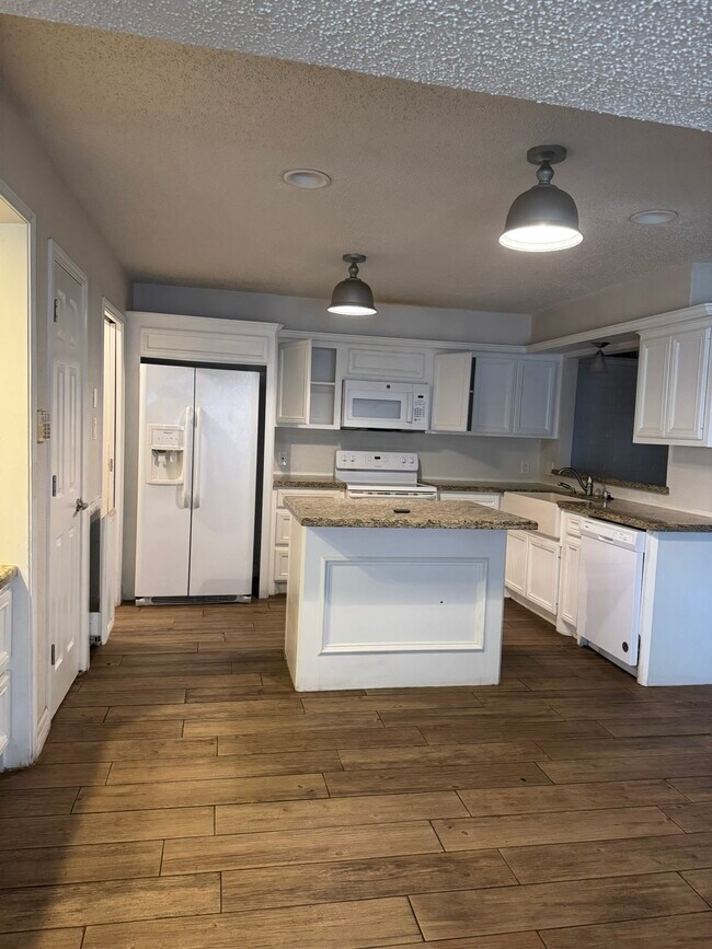 Foto del edificio - 10822 Kirktown Dr