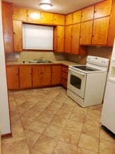 Building Photo - 208 Miami St