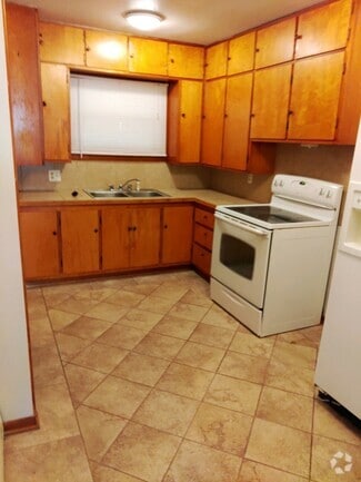 Building Photo - 208 Miami St