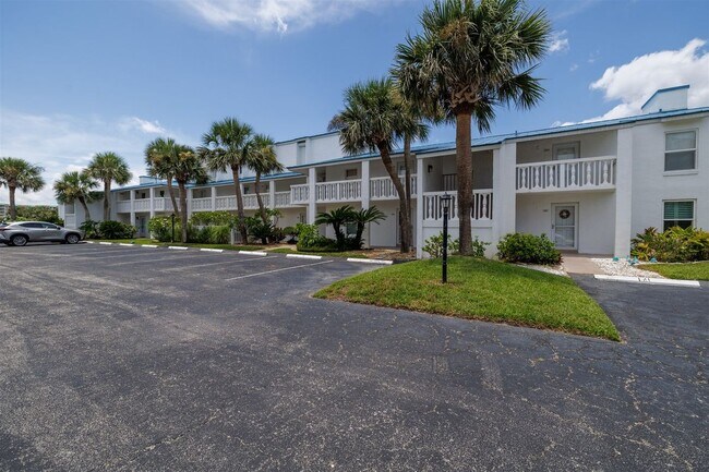 Building Photo - 4590 S Atlantic Ave