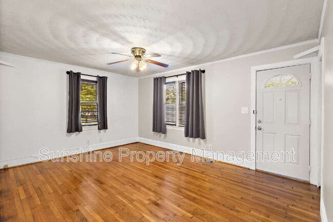 Building Photo - 201 Beechwood Ave