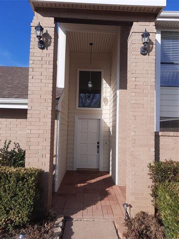 Building Photo - 207 Country Ln