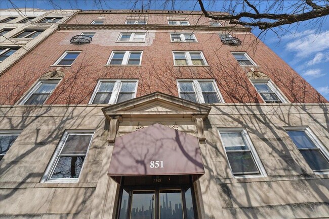 Building Photo - 851 JFK Blvd E