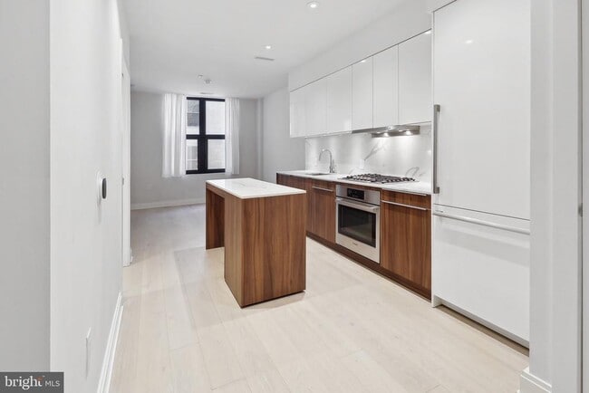 Foto del edificio - 1427 Rhode Island Ave NW