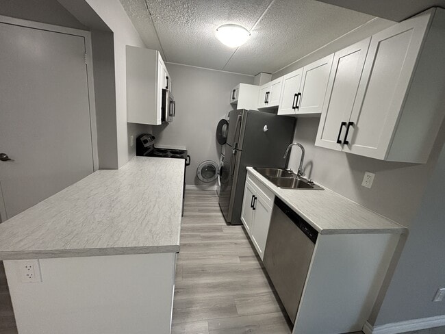 Building Photo - 251 Erb St. W