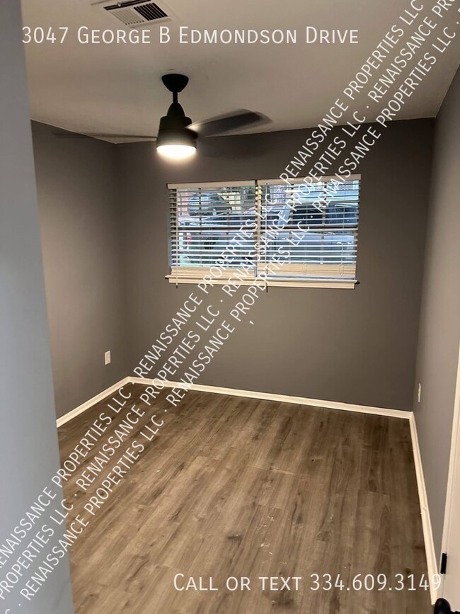 Foto del edificio - 3047 George B Edmondson Dr