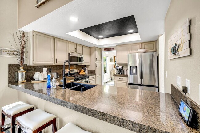 Foto del edificio - 6080 Torrington Dr