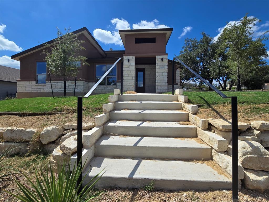 Primary Photo - 3806 Boone Dr