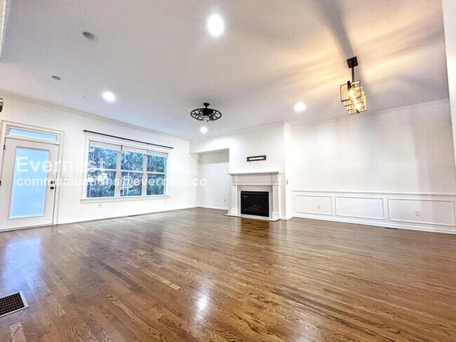 Foto del edificio - 951 Opelousas Way